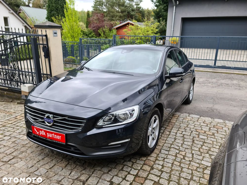 Volvo S60 - 25