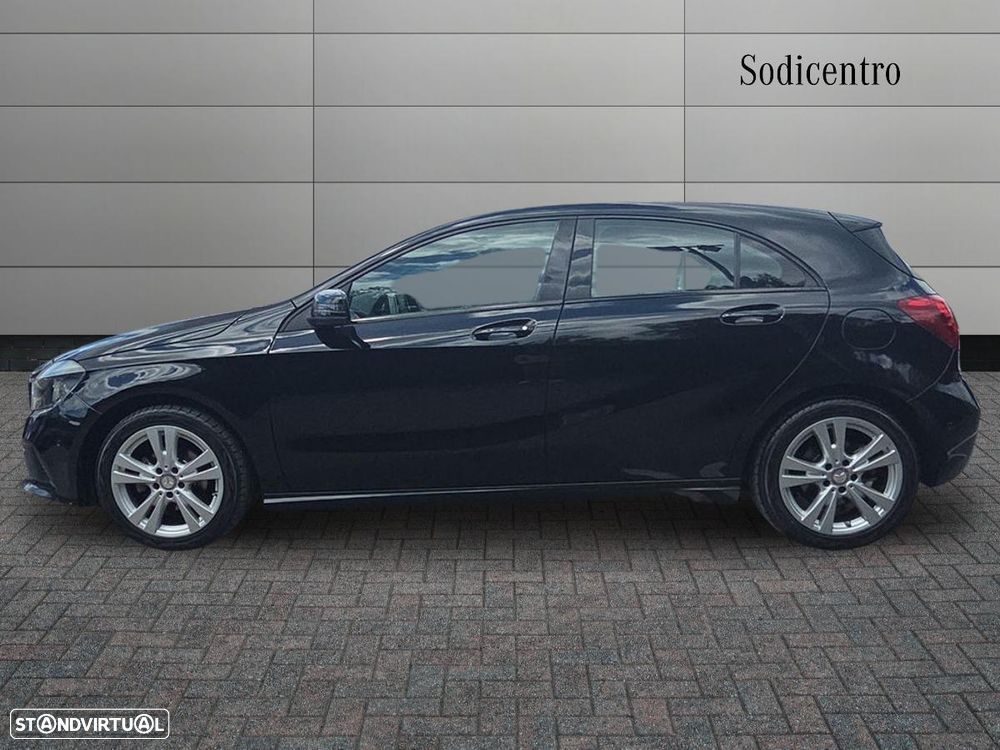 Mercedes-Benz A 180 d Urban Aut. - 10