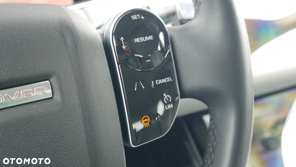 Land Rover Range Rover Evoque - 32