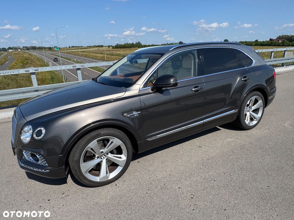 Bentley Bentayga W12 - 28