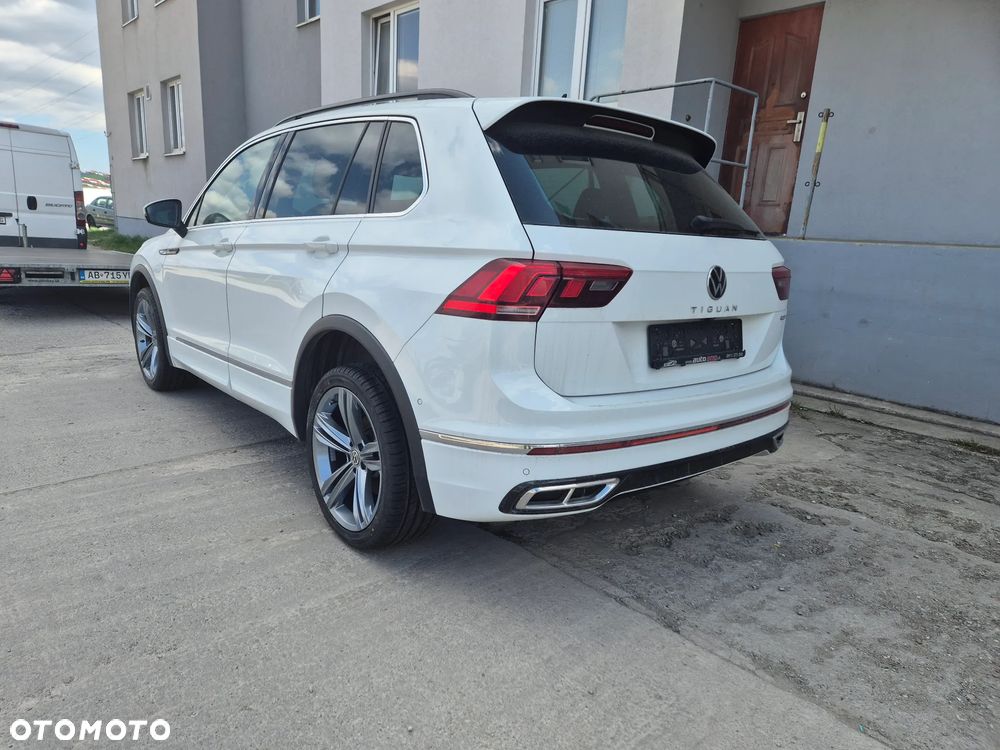 Volkswagen Tiguan 2.0 TDI SCR DSG R-Line - 3