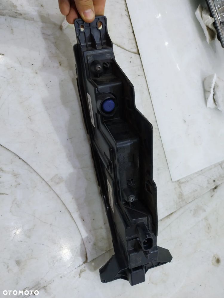 LAMPA LEWA PRAWA LED DODGE CHARGER DRL - 8