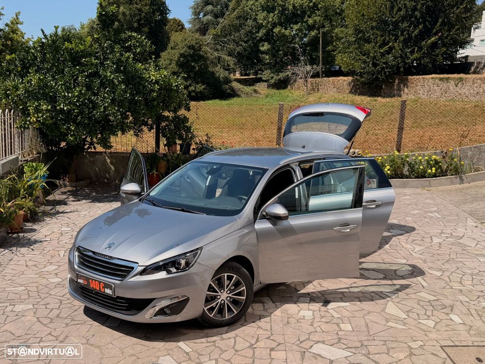 Peugeot 308 SW 1.2 PureTech Allure - 4