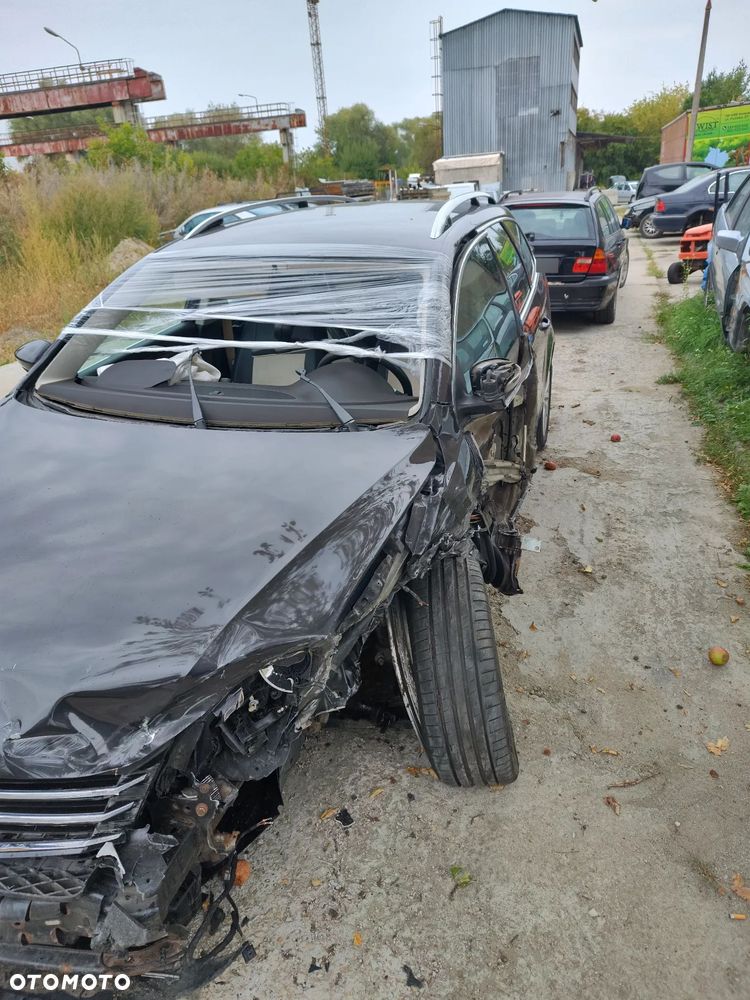 Volkswagen Passat 2.0 TDI DPF Comfortline - 7