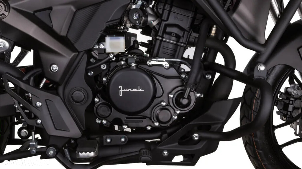 Junak RX One - 4