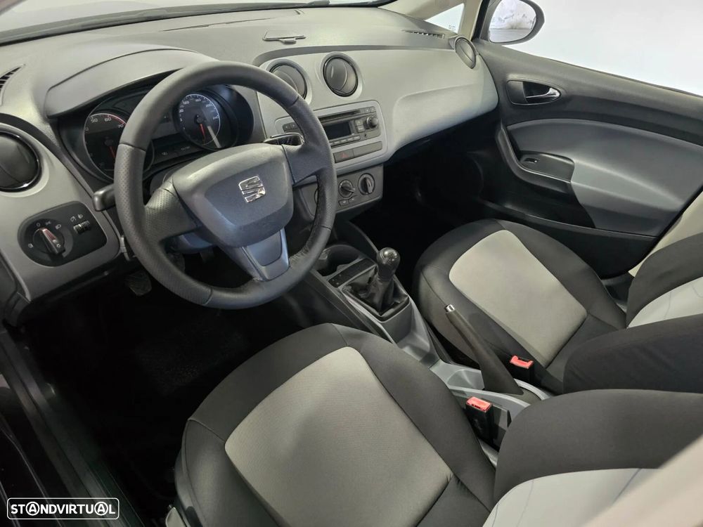 SEAT Ibiza 1.2 12V Reference - 18
