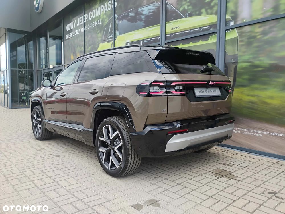Jeep Compass 1.6 T4 PHEV First Edition FWD DCT - 3