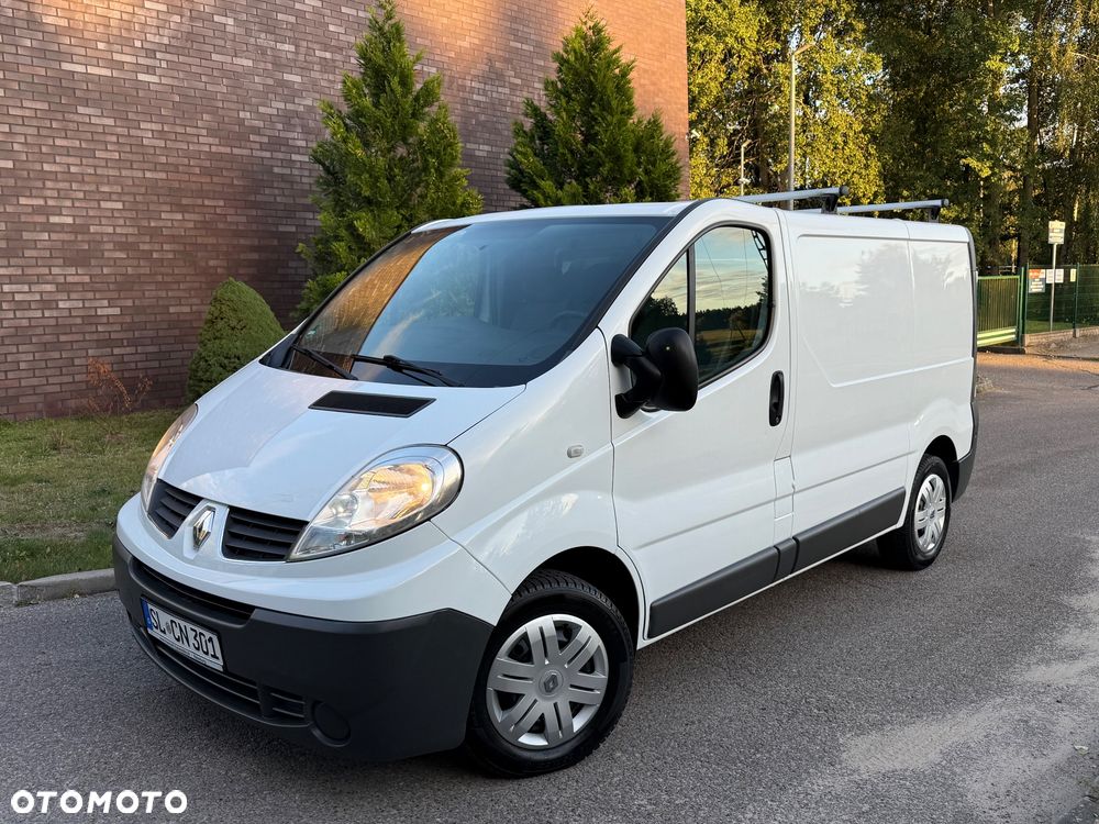 Renault Trafic - 1