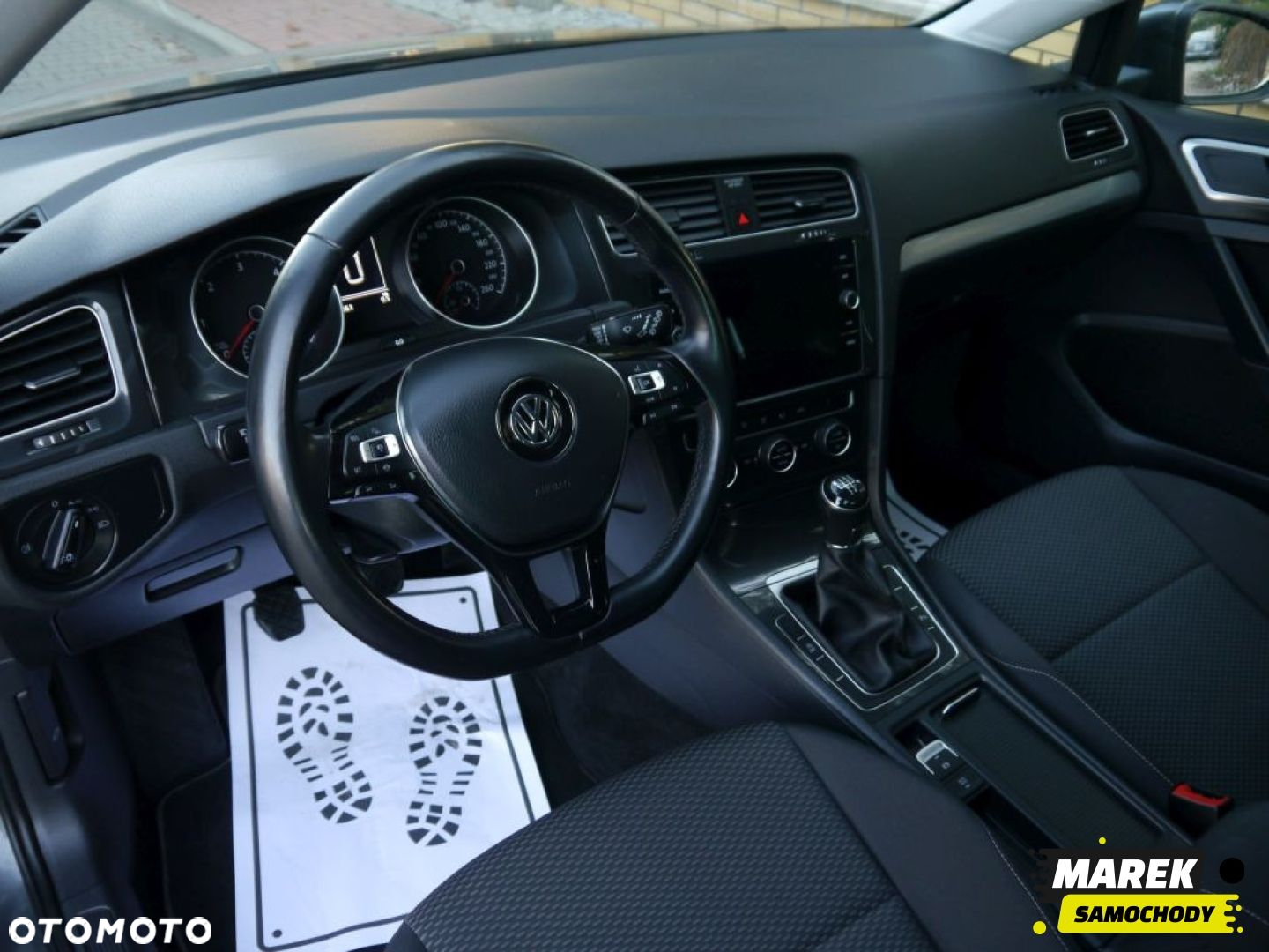 Volkswagen Golf - 3