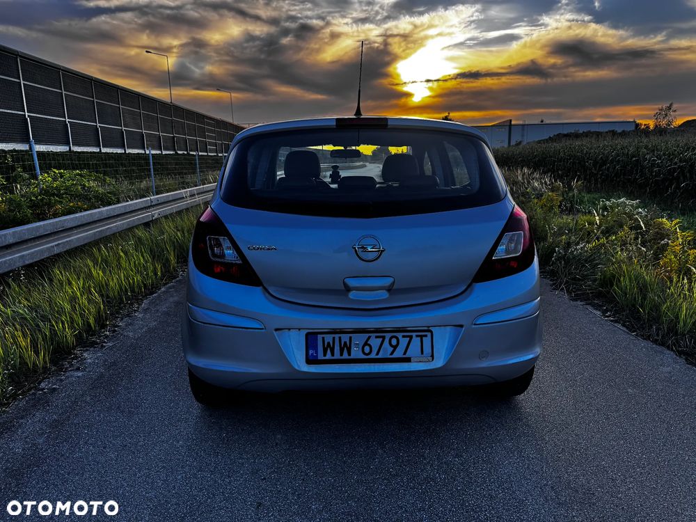 Opel Corsa - 8