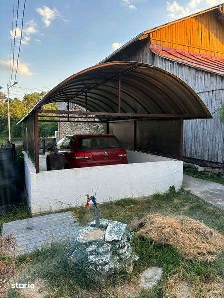 Casa de vanzare in Predeal-Sarari - Imagine principală: 2/6