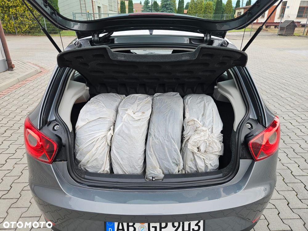 Seat Ibiza 1.4 16V Style Salsa - 18