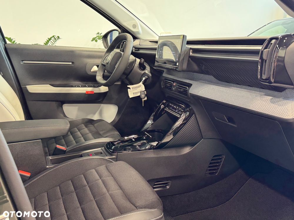 Citroën C3 Aircross 1.2 mHEV Max S&S eDCT6 - 10