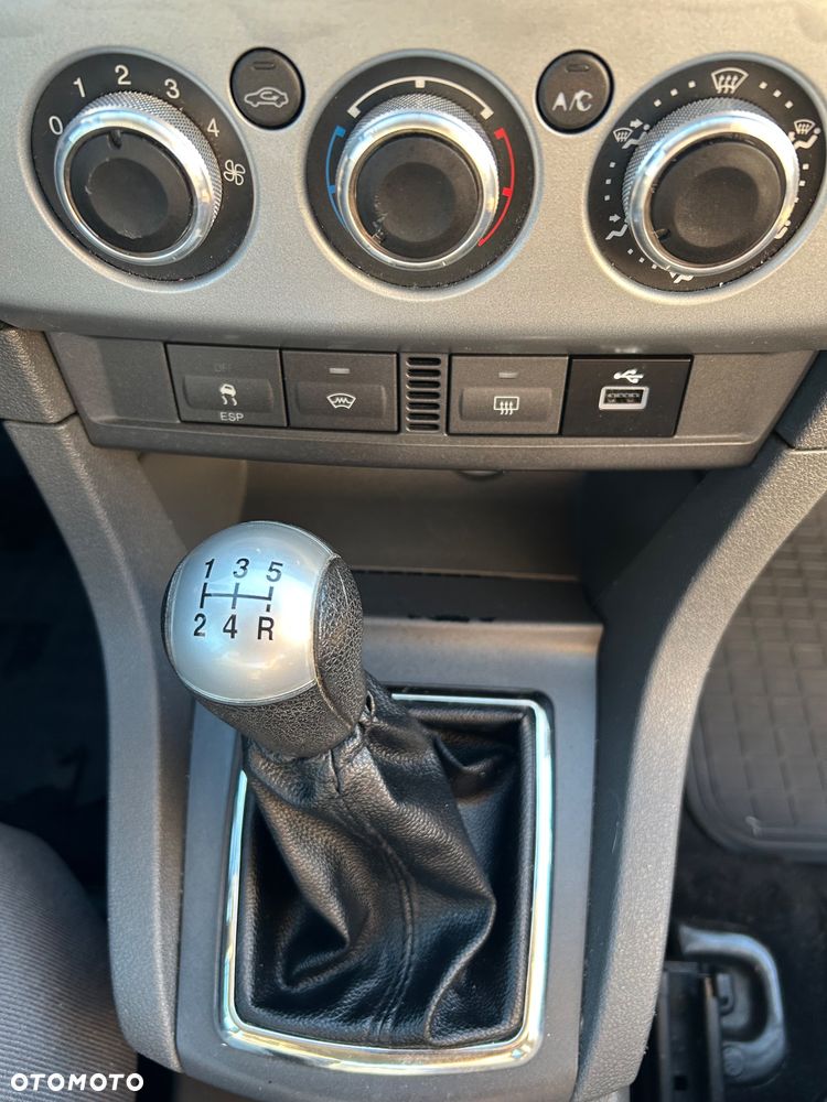 Ford Focus 1.6 Sport - 24