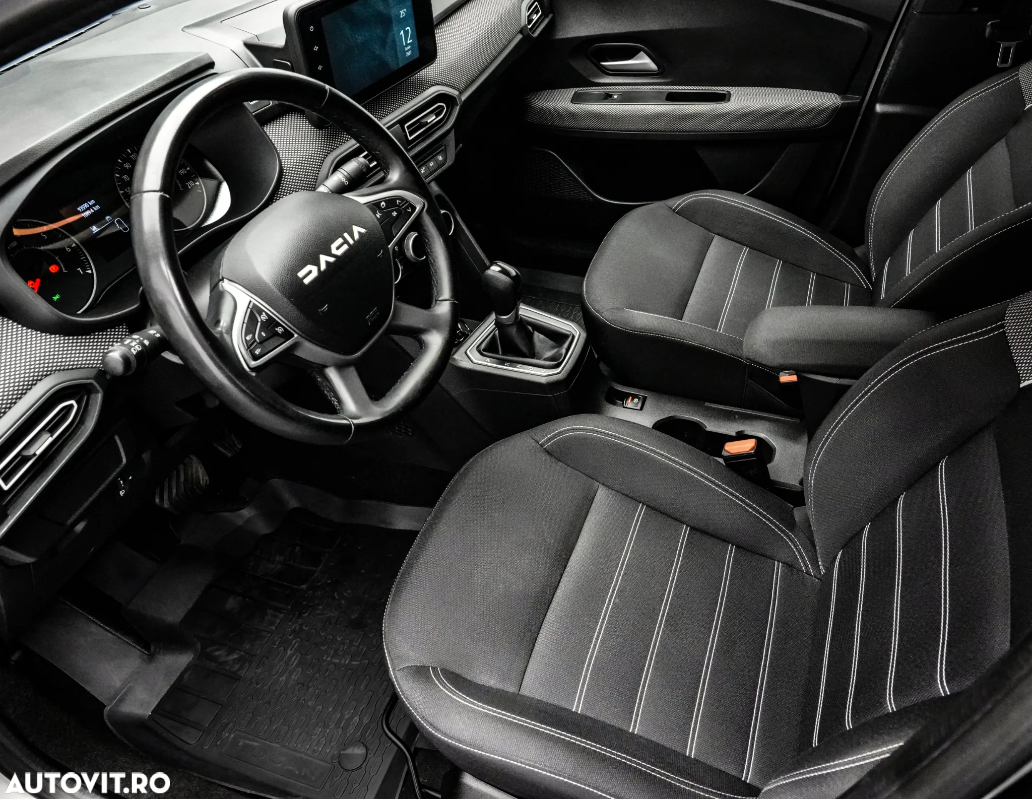 Dacia Logan TCe 90 CVT Prestige - 9
