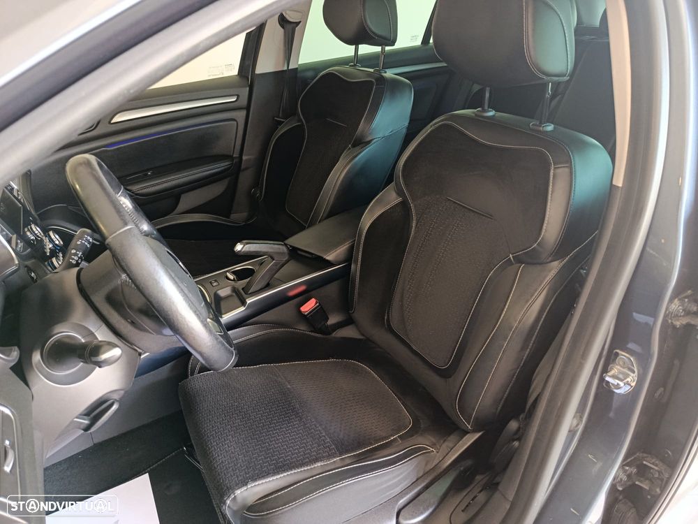 Renault Mégane Sport Tourer 1.2 TCE Intens - 28