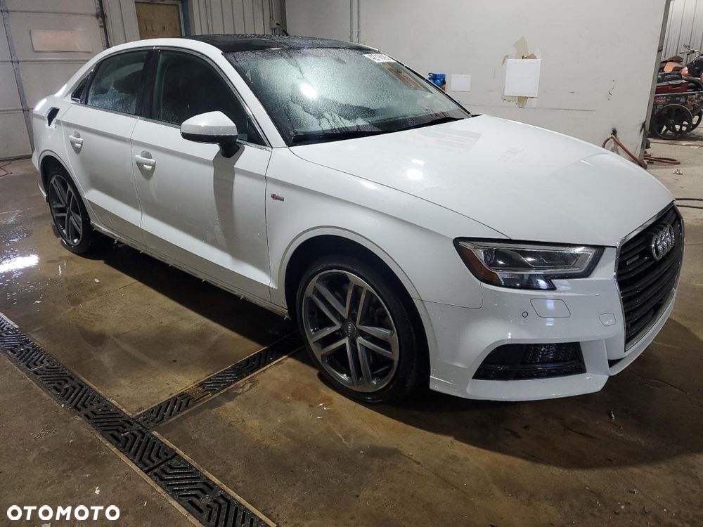 Audi A3 Limousine - 4