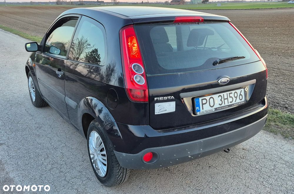 Ford Fiesta 1.3 Ambiente - 6