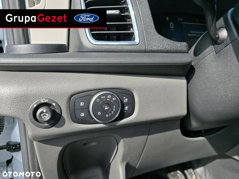 Ford Transit - 9