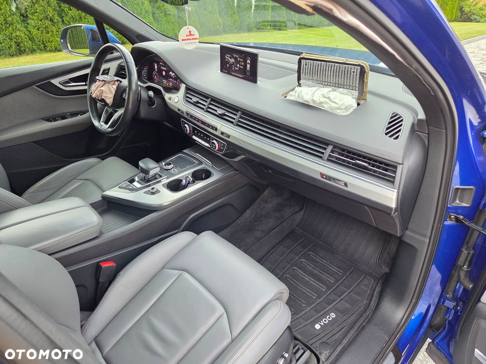 Audi Q7 - 19