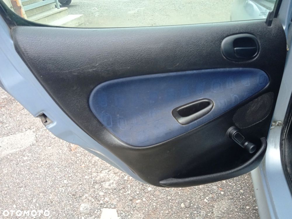 Na części Peugeot 206 1.1 5D lakier EYLC silnik HFX skrzynia maska klapa drzwi zderzak lampa błotnik - 15