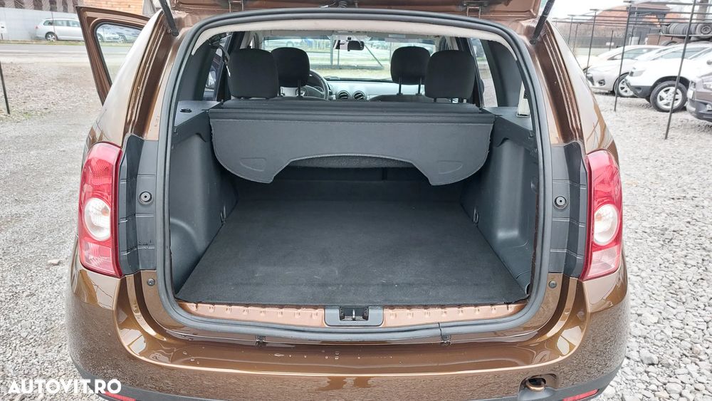 Dacia Duster dCi 110 FAP 4x4 Laureate - 12