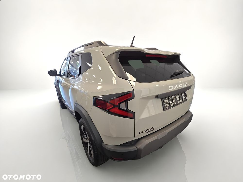 Dacia Duster 1.6 Full Hybrid 140 Journey MMT - 8