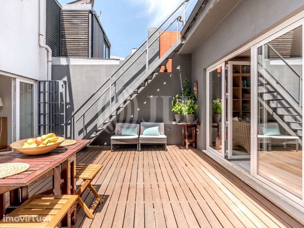 Moradia T3+1 com anexo e terraço, em Campolide, Lisboa - Grande imagem: 5/31