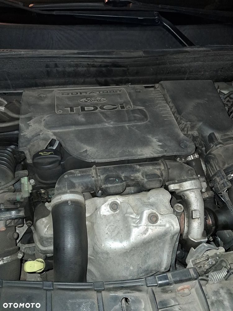 Ford Fusion 1.6 TDCI + - 11