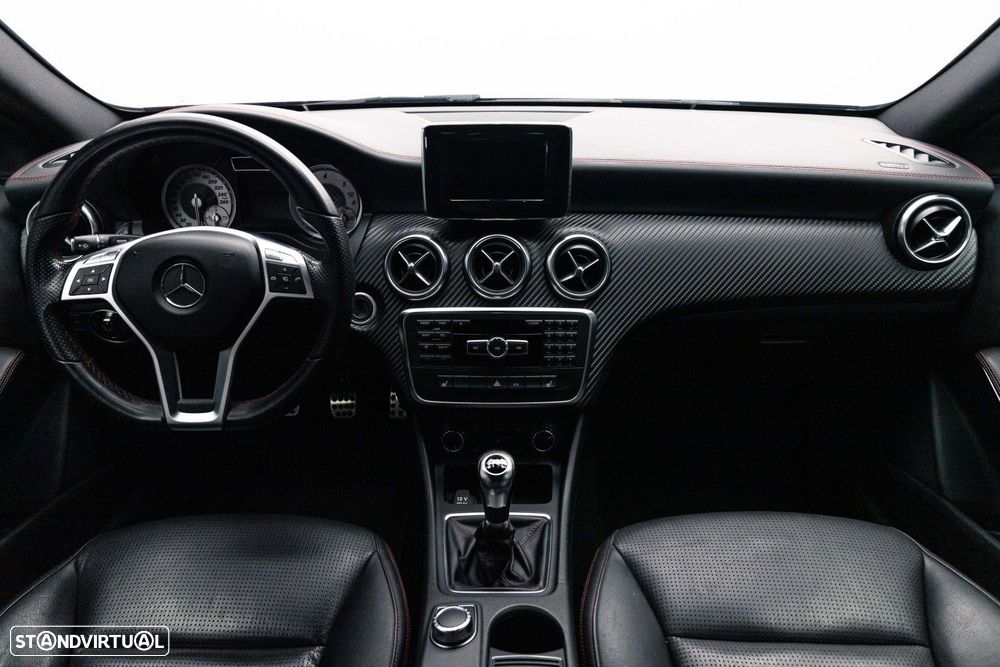 Mercedes-Benz A 180 CDi BE AMG Line - 17