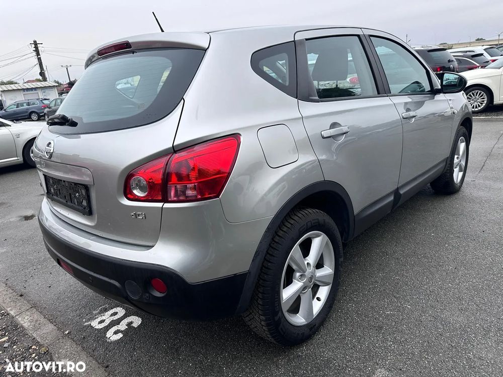 Nissan Qashqai - 4