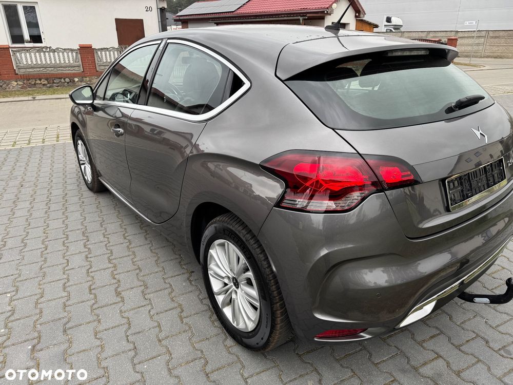 Citroën DS4 e-HDi 115 Chic - 15