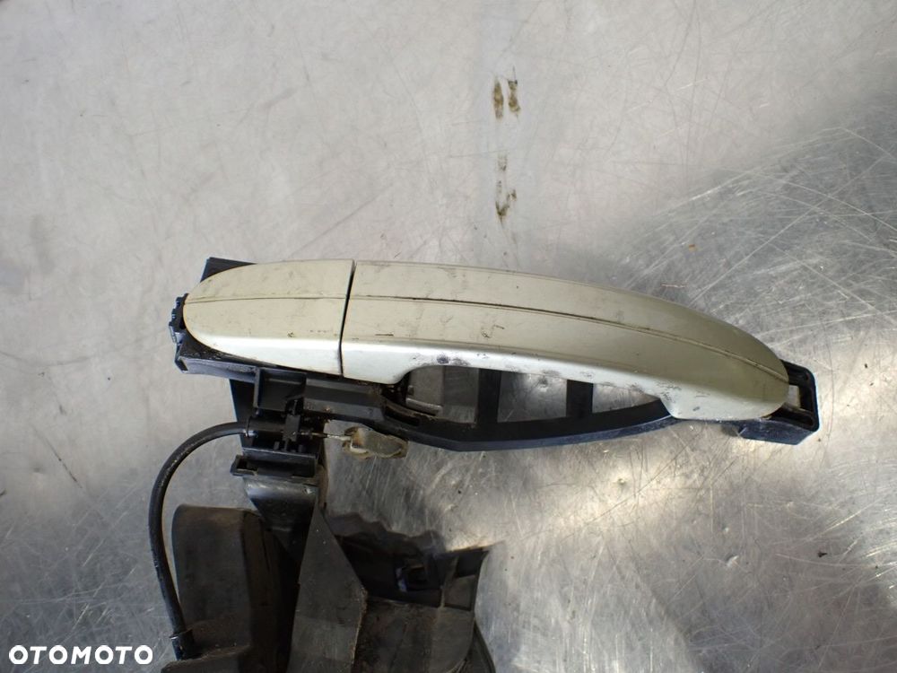 ZAMEK PRAWY TYŁ DRZWI FORD S-MAX - 2