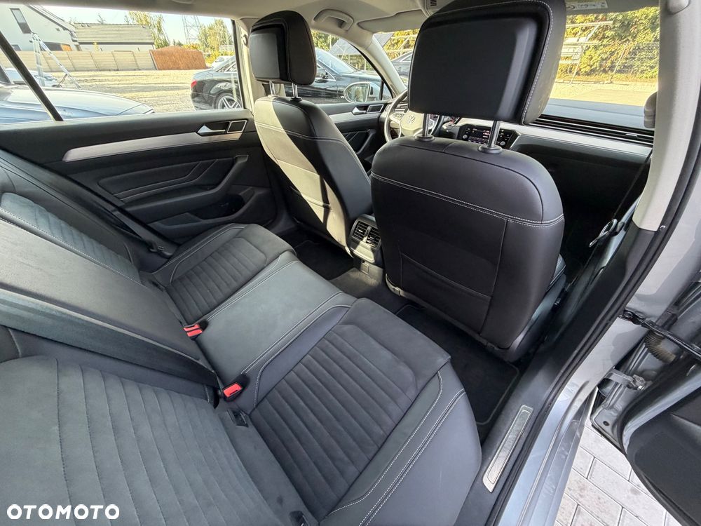 Volkswagen Passat 2.0 TDI EVO Business DSG - 29