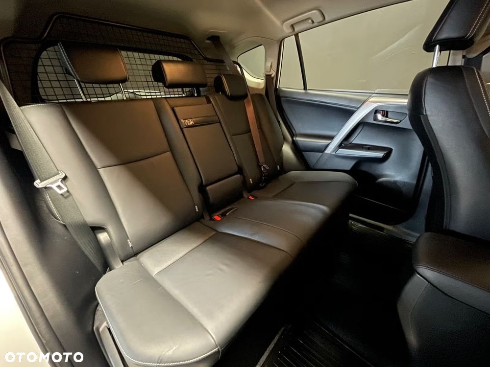 Toyota RAV4 2.5 4x4 Executive - 11