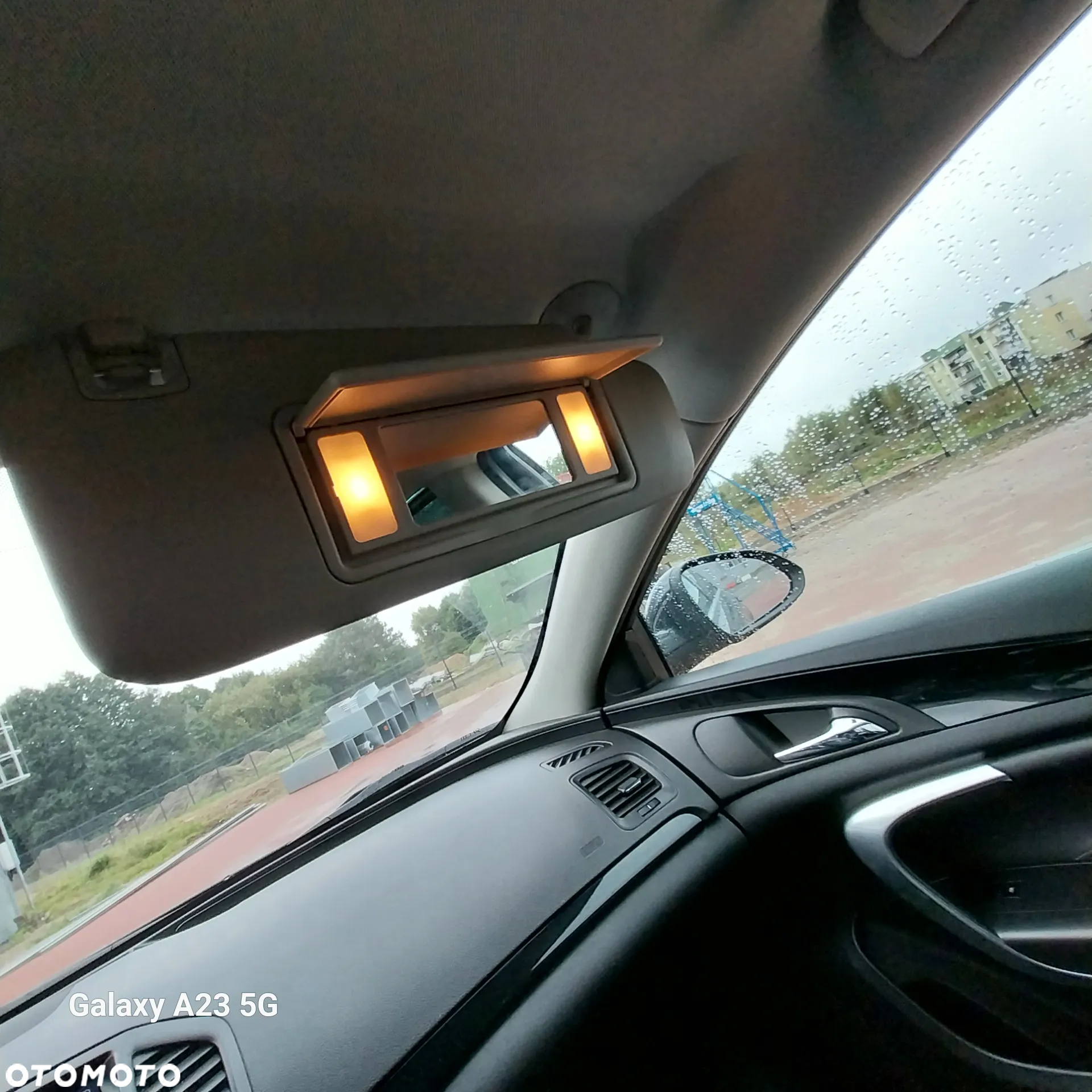 Opel Insignia 2.0 CDTI - 23
