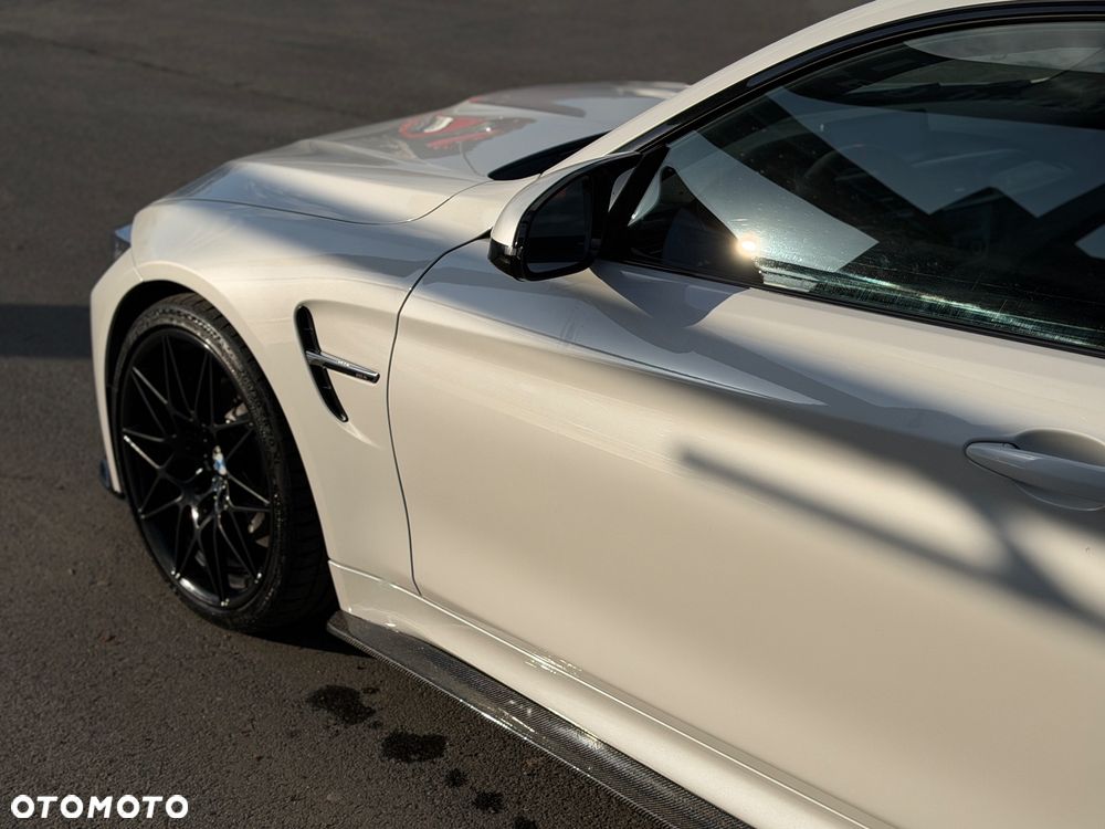 BMW M4 DKG - 15