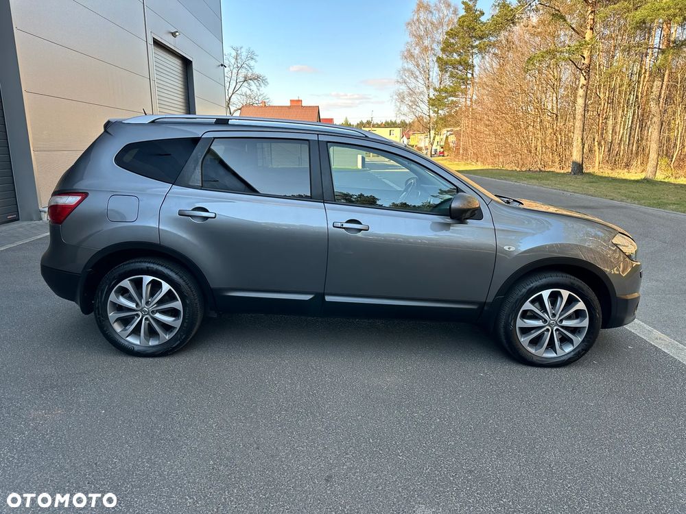 Nissan Qashqai 2.0 4x4 Tekna Premium - 6