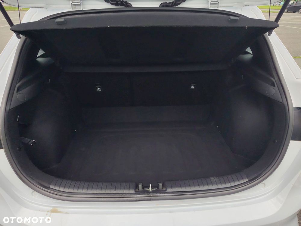 Kia Ceed - 17