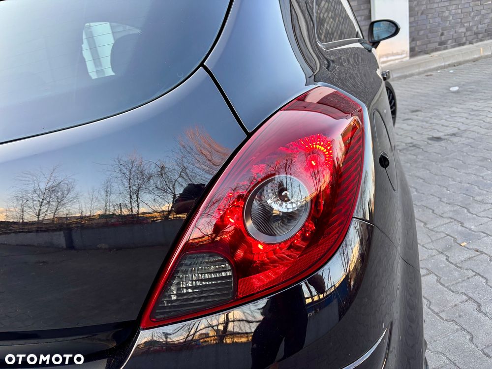 Opel Corsa - 13