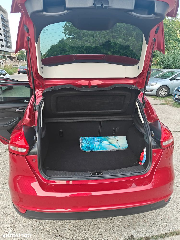 Ford Focus 1.6 TI-VCT Powershift Titanium - 7