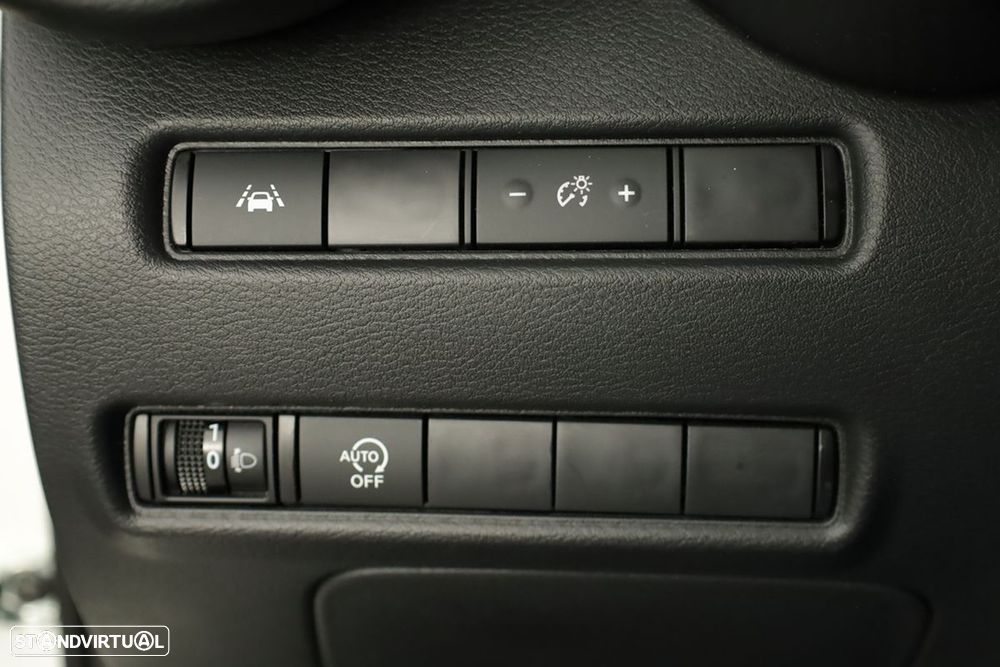 Nissan Juke 1.0 DIG-T N-Design Black - 18