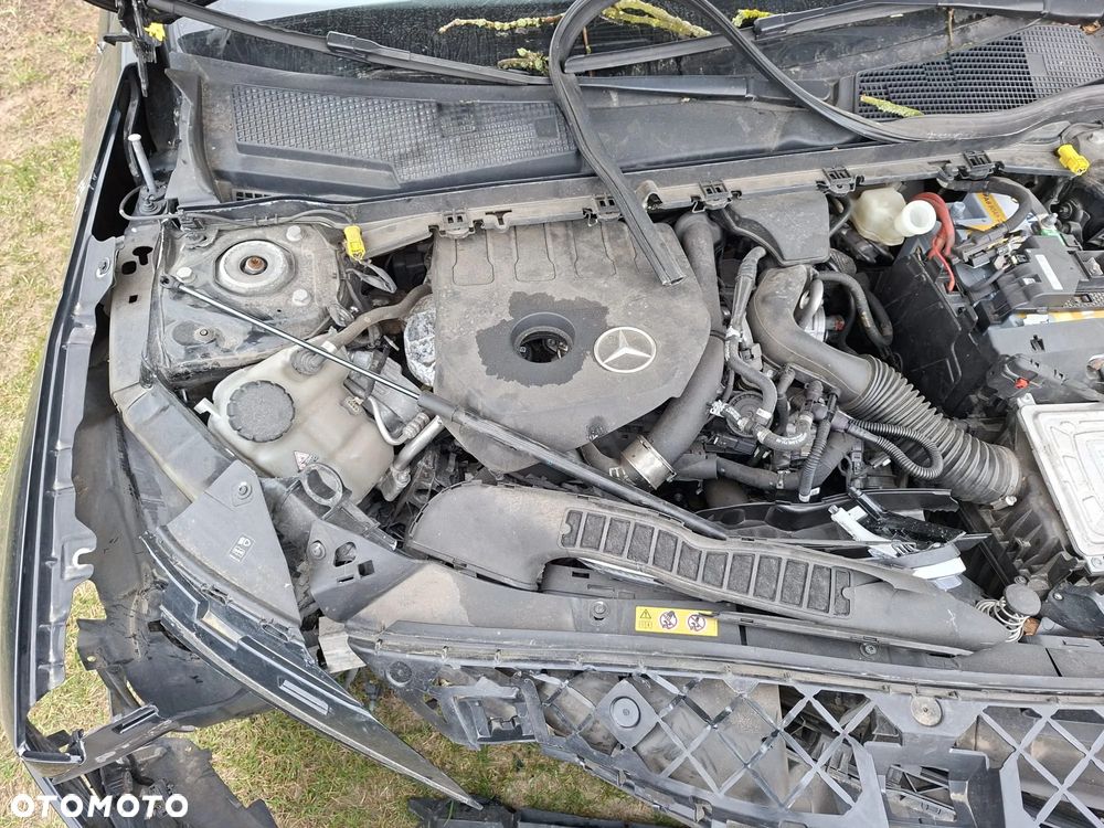 Mercedes-Benz Klasa A 180 AMG Line 7G-DCT - 11