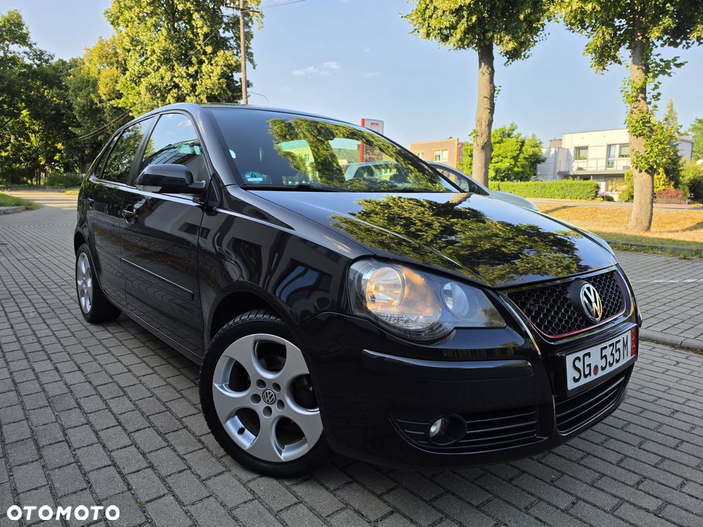 Volkswagen Polo - 1