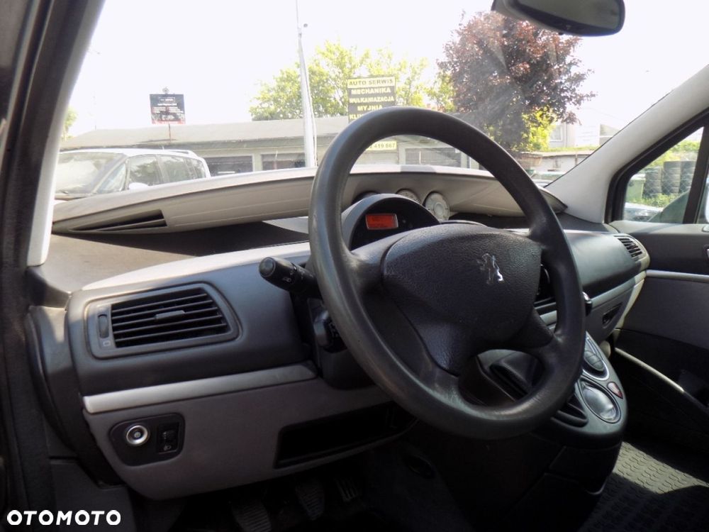 Peugeot 807 - 5