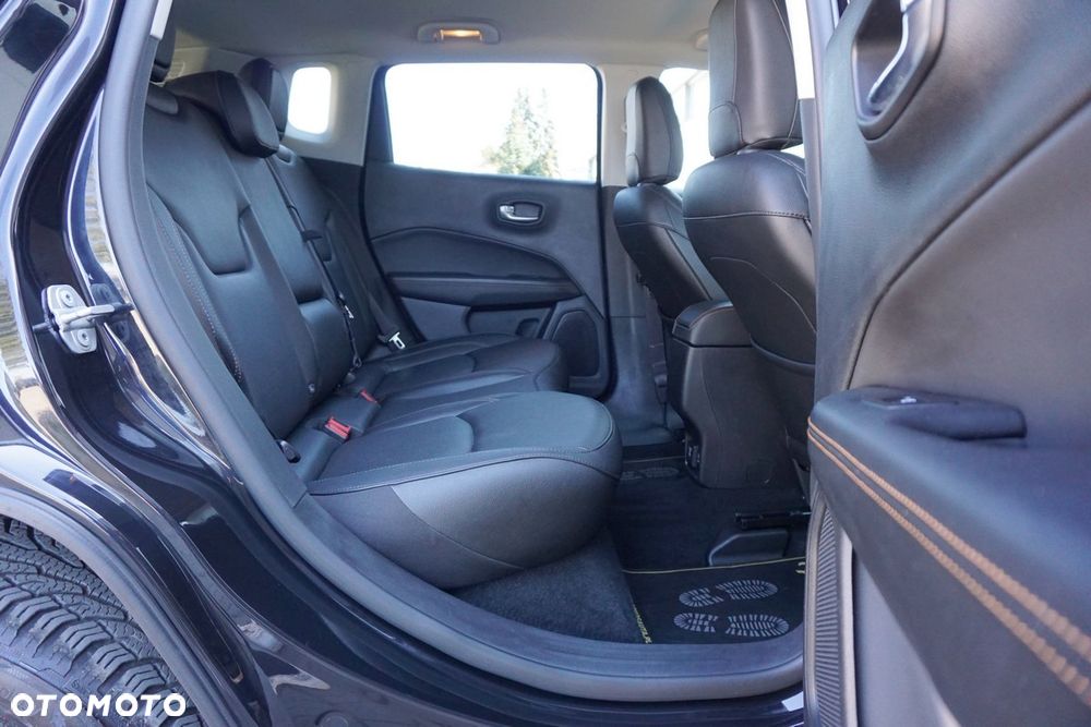Jeep Compass 1.3 T-GDI I4 Limited - 37