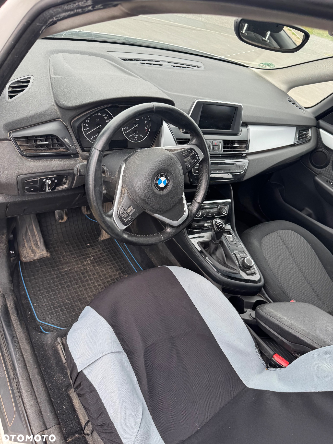 BMW Seria 2 218i Active Tourer M Sport - 9