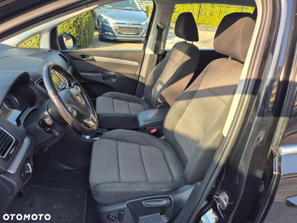Volkswagen Sharan 2.0 TDI Comfortline DSG - 8