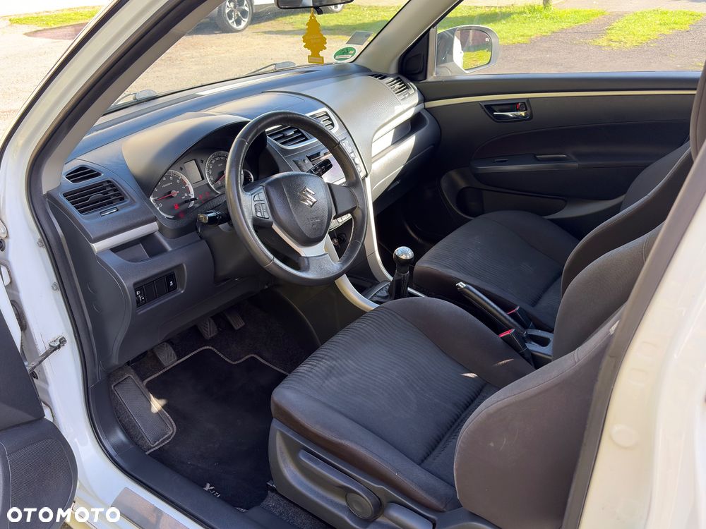 Suzuki Swift 1.2 Premium - 14