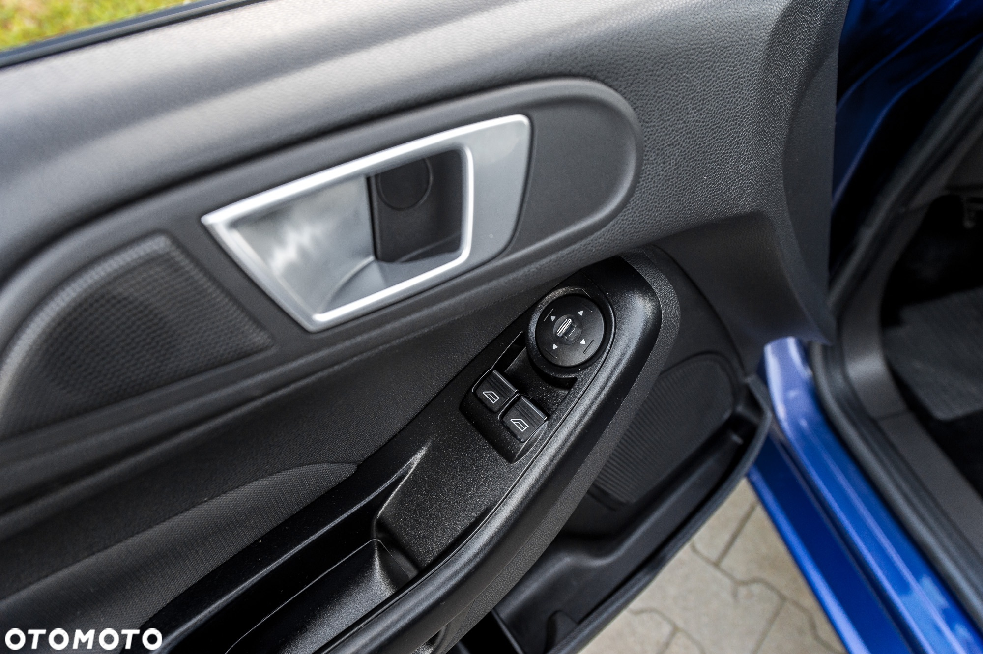 Ford Fiesta 1.0 EcoBoost Champions Edition - 25
